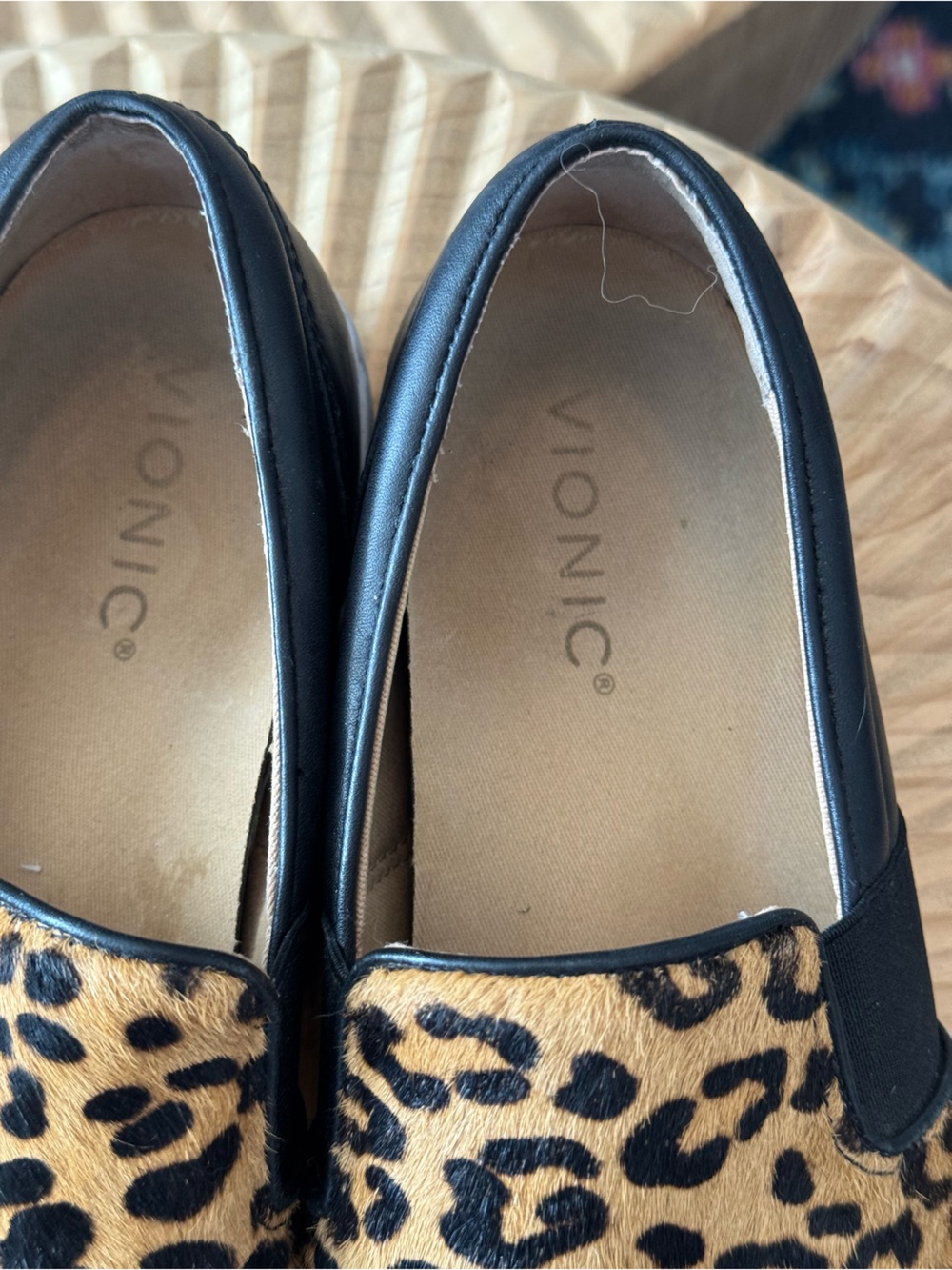 Vionic Demetra Slip On Sneaker Tan Pony Hair Leopard Size 8 - Picture 4 of 11